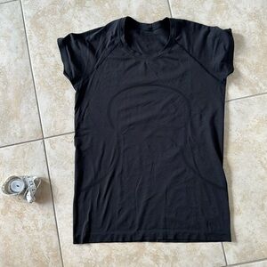 Lululemon Swiftly Black Short Sleeve Tee